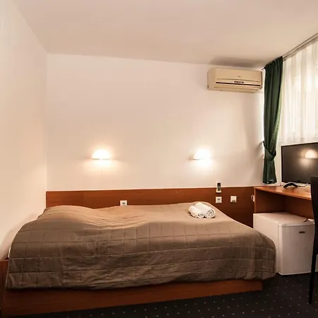 Faraon Hotel 3*