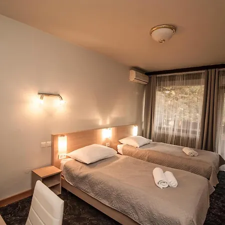 Faraon Hotel 3*